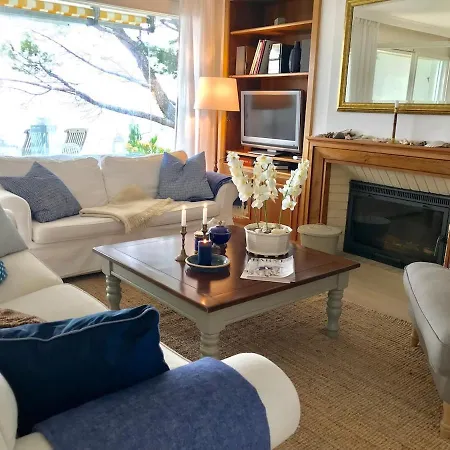 In Grandvaux Apartment