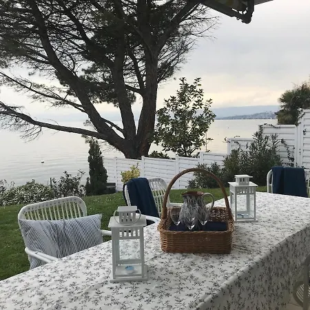 In Grandvaux Apartment