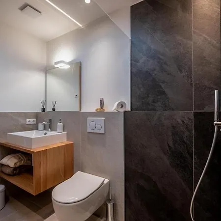 In Grandvaux Apartment Cully