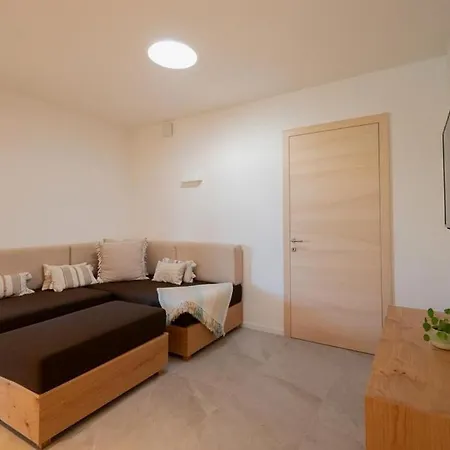In Grandvaux Apartment Cully